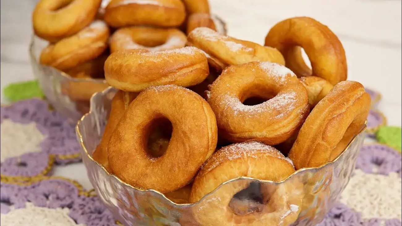 Rosquinha assada ou frita de padaria
